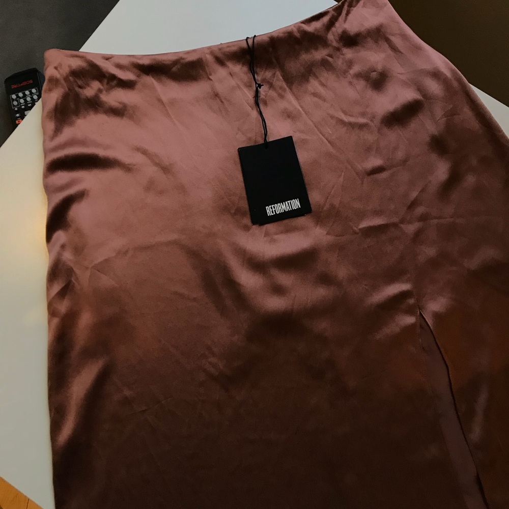 Reformation August Midi Skirt in Praline